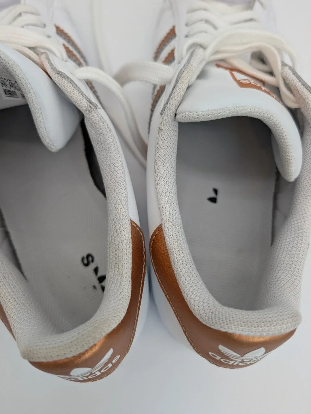adidas Superstar Women's White Copper Metallic Sneakers US 10